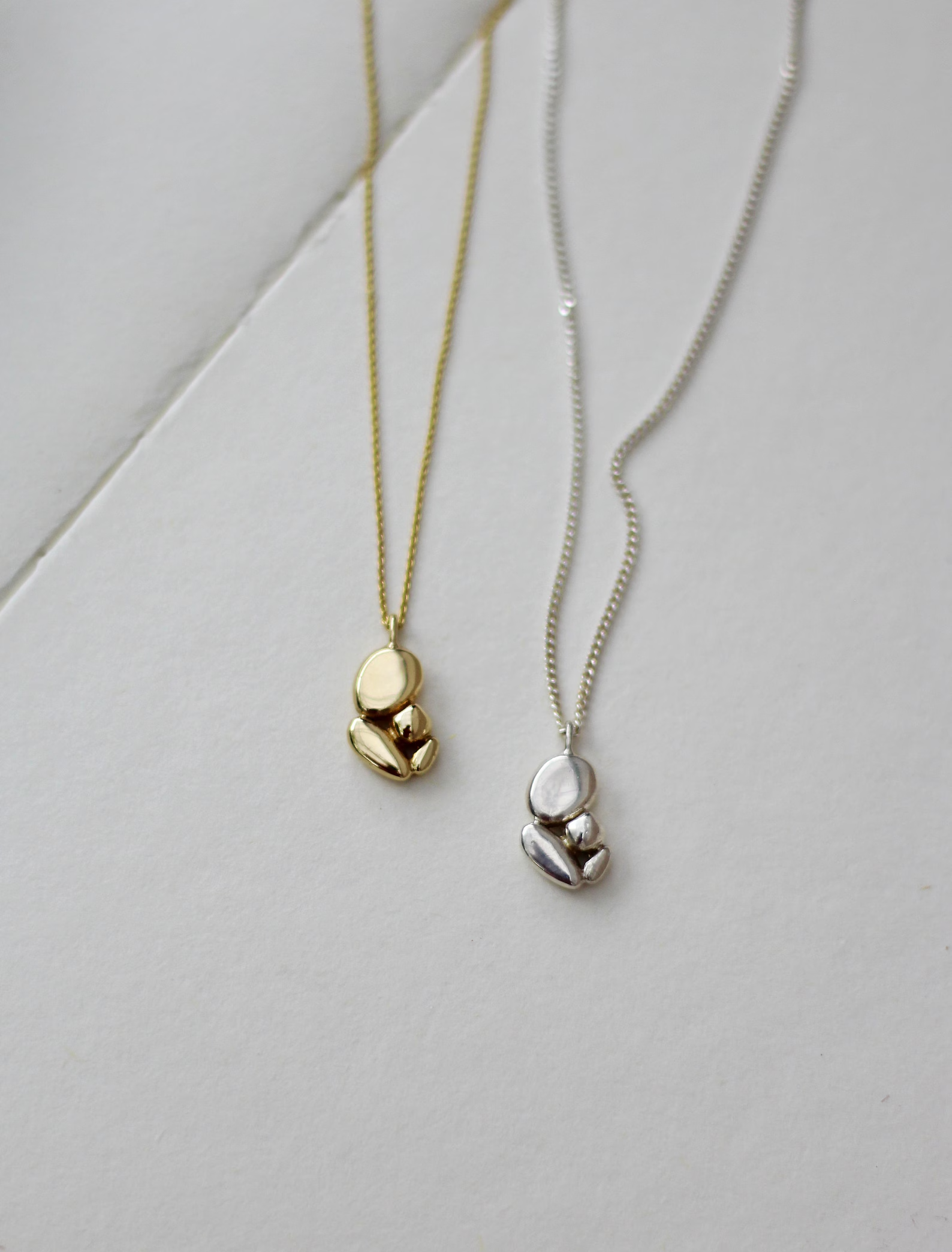 Mother&#39;s Hug Necklace